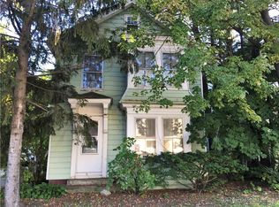 12 Union St, Waterville, ME 04901