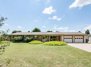 804 Willow St, Tuttle, OK 73089