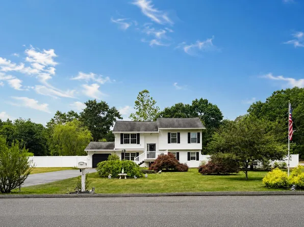 2 E Ridgewood Ave, Galloway, NJ 08205