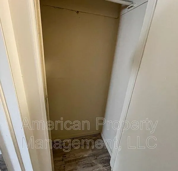 3605 1/2 E 16th St #B — Photo 19