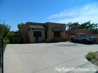 1032 Hickox St, Santa Fe, NM 87505