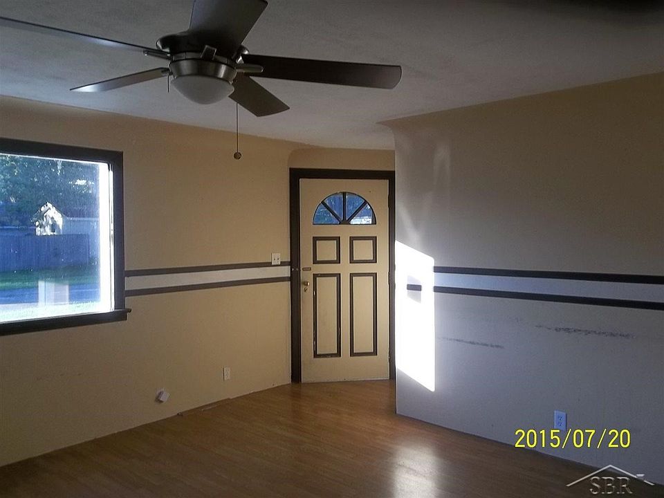 2nd image of 408 W Hosmer St