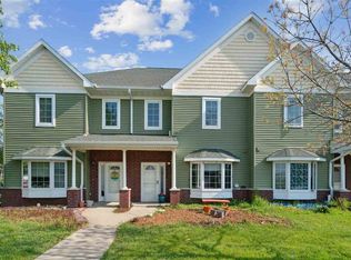 2616 Pinto Ln, Iowa City, IA 52240
