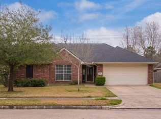 2213 Manchester Ln, Pearland, TX 77581
