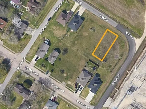 0 N Ave S, Freeport, TX 77541