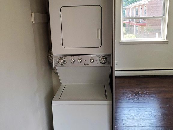 In-Unit Laundry