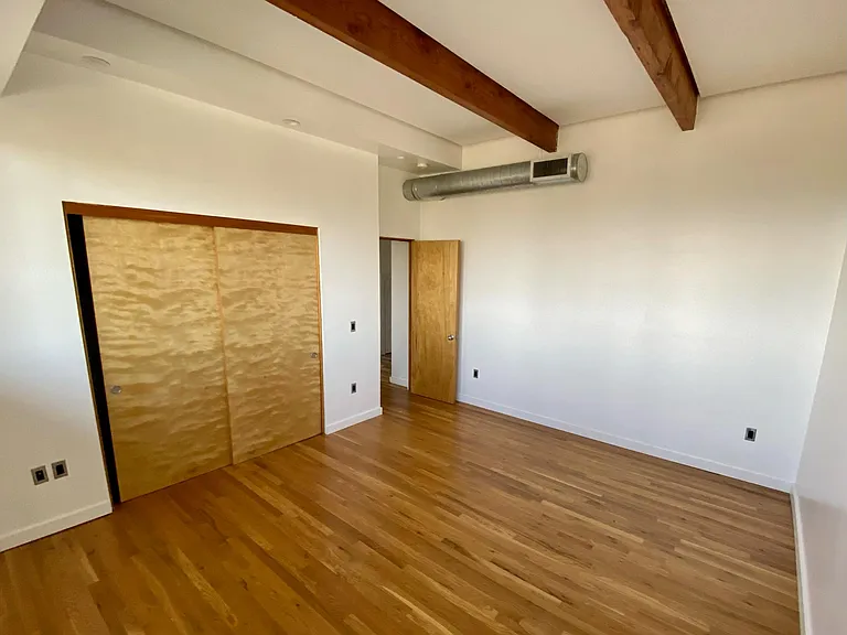 5880 SW Ralston Dr — Photo 8