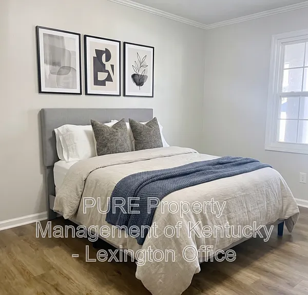 459 Sycamore Ct #24 — Photo 2