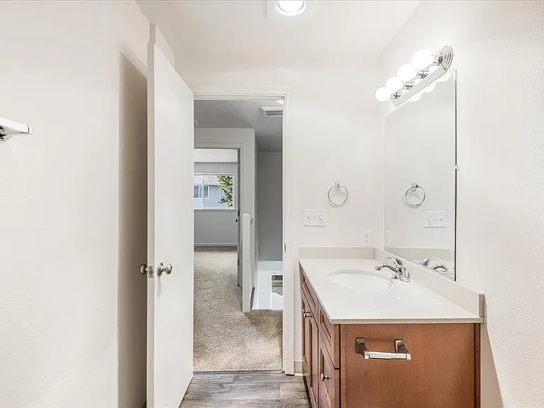 4718 NE Hazel Dell Ave — Photo 23