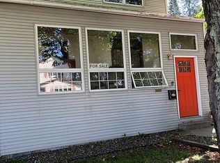 57586 Caledonia St, Calumet, MI 49913