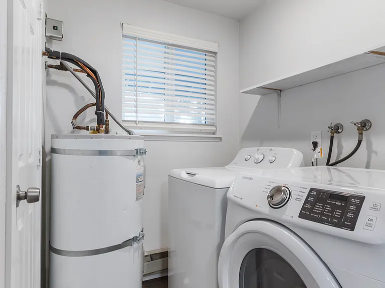 Redondo Ridge Townhomes — Photo 17