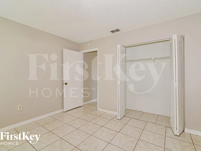 105 Alcala Dr — Photo 15