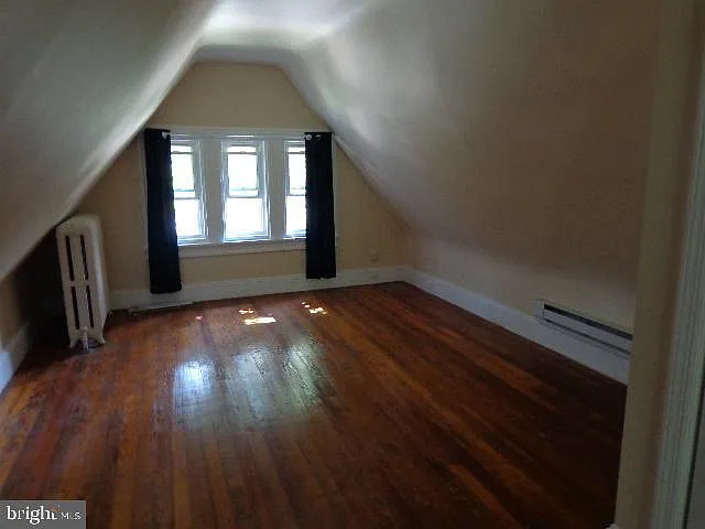25 Montrose Ave #7 — Photo 10