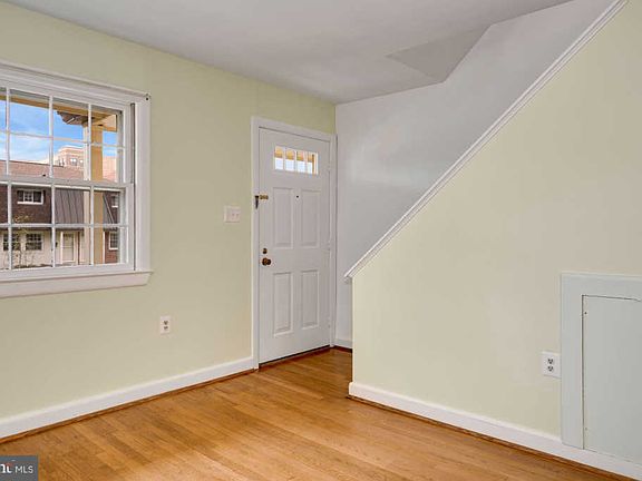 3rd image of 107 S Virginia Ave #399
