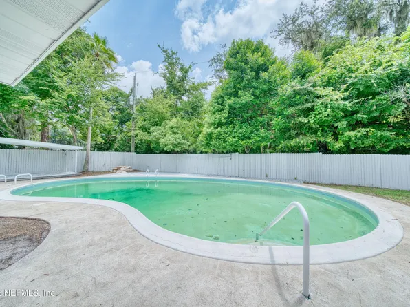 2517 Palm Ave, Mims, FL 32754