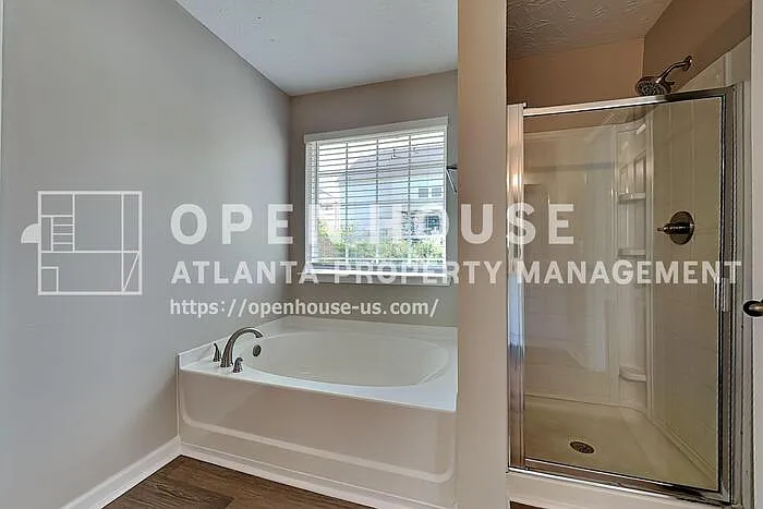 3118 Farmstead Ct — Photo 12