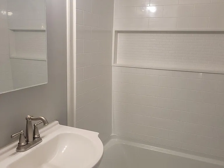 2809 Rose Hill Dr — Photo 7