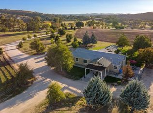 5354 Linne Rd, Paso Robles, CA 93446