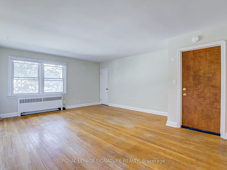 855 Simcoe St N #3 — Photo 11