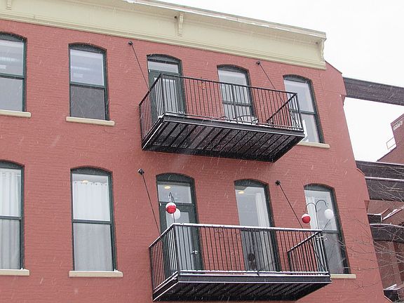 4th image of 222 N Kalamazoo Mall APT 370