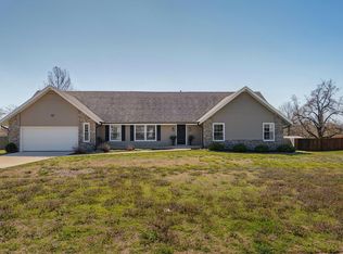 3420 W Moark Street, Springfield, MO 65810