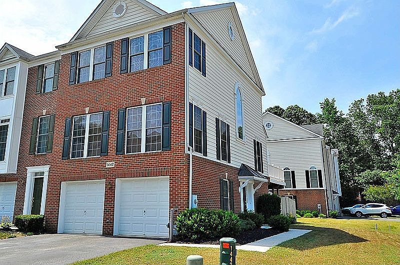 1st image of 1442 Thornbury Ct