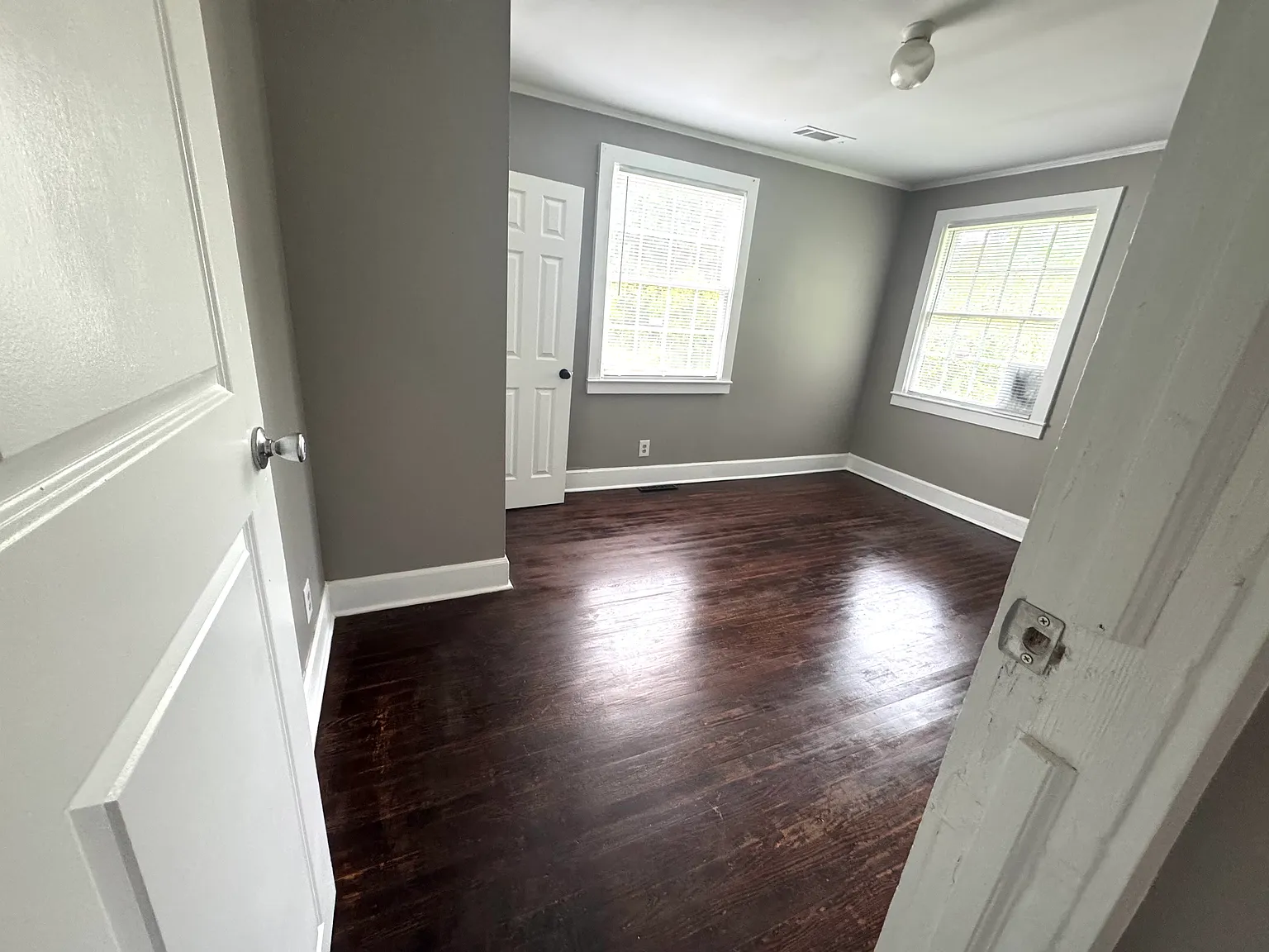 3 bed, 1441 sqft, $1,800 — Photo 1