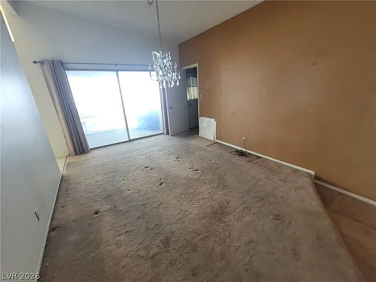 3833 S Eastern Ave — Photo 13