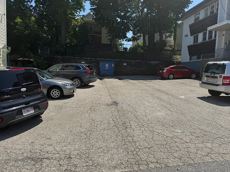 Dewey St — Photo 9