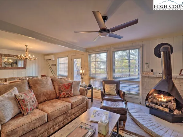 220 Charter Hills Road #B-2, Beech Mountain, NC 28604