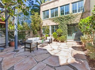 3526 17th St, San Francisco, CA 94110