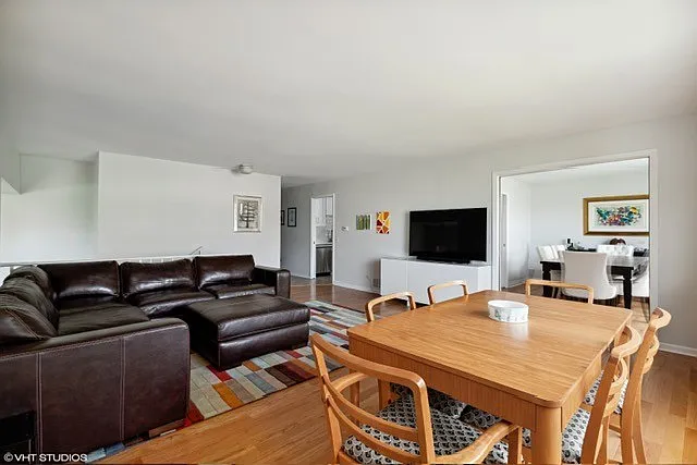 47 W Stone Ave — Photo 2