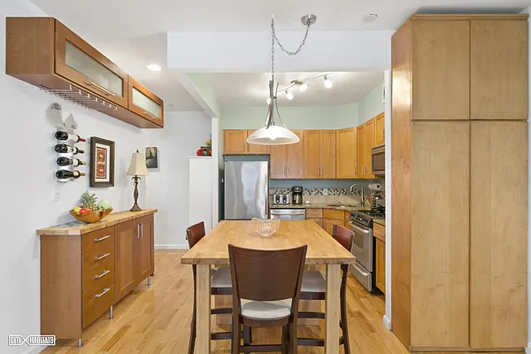 Rented by Citi Habitats | media 3