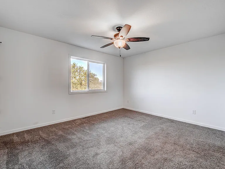 1250 Norway Pine Cir — Photo 9