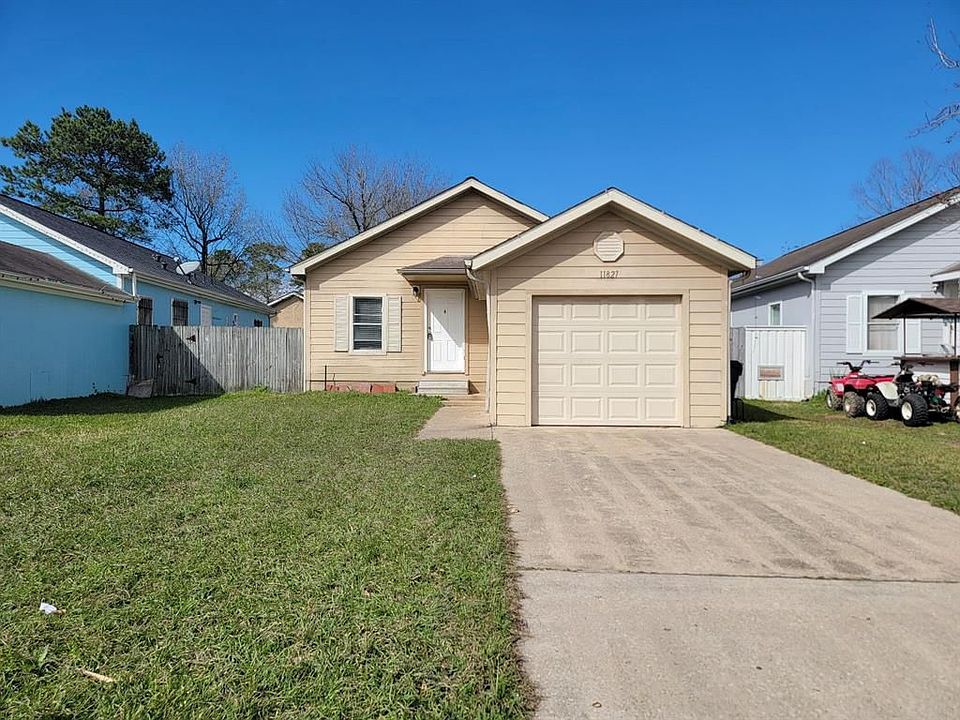 1st image of 11827 Greensbrook Forest Dr