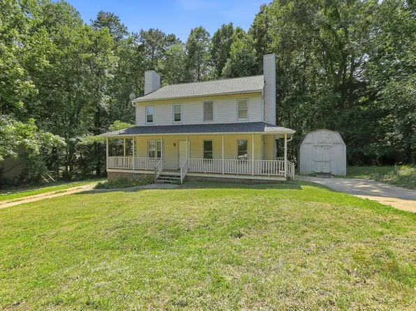 105-107 Chevis Dr, Cary, NC 27513