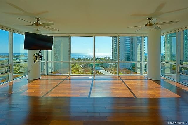 1st image of 88 Piikoi St APT 1109