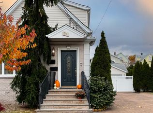 81 Strong St, Wallington, NJ 07057