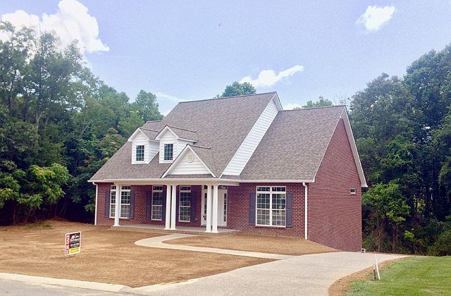 1st image of 738 Langford Ln