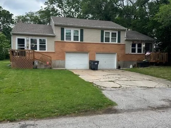 709-11 NW Zaun Ave, Blue Springs, MO 64015
