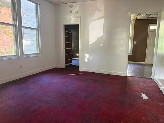 3rd image of 1041 Beech Ave #1