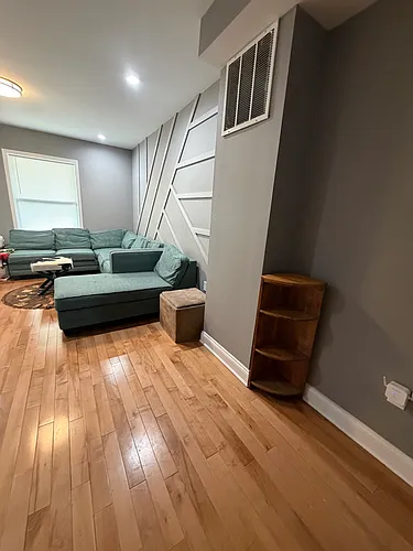 2802 Violet Ave Photo 1