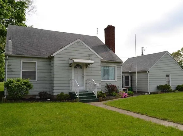 711 W Lusher Ave, Elkhart, IN 46517