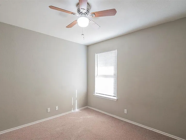 1802 Vanderhill Cv — Photo 27