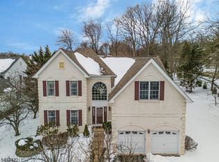 1 Tartan Dr, Basking Ridge, NJ 07920