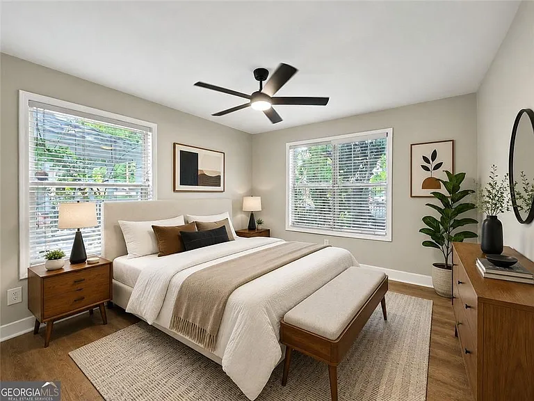 311 Henry Aaron Ave SW — Photo 5