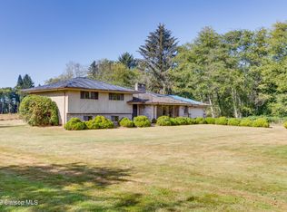 42459 Hillcrest Loop, Astoria, OR 97103