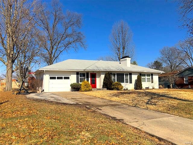 1st image of 904 Taylor Ave