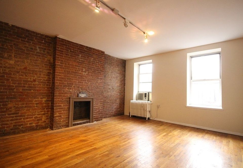 1st image of 334 W 47th St APT 5A