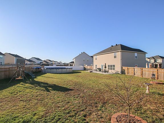 5th image of 5502 Goldenrod Ln